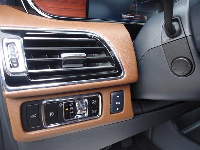 used 2024 Lincoln Navigator car, priced at $89,900