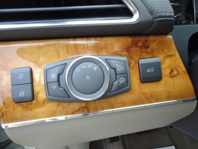 used 2013 Lincoln MKX car, priced at $13,900