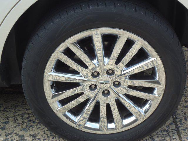 used 2013 Lincoln MKX car, priced at $13,900