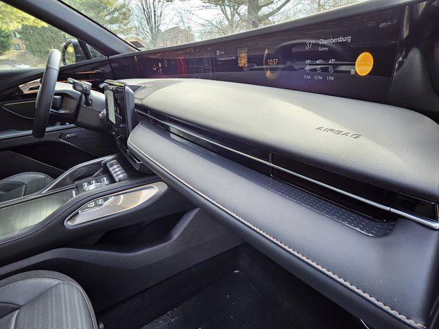 new 2025 Lincoln Nautilus car, priced at $60,224