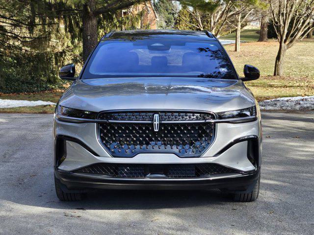 new 2025 Lincoln Nautilus car, priced at $60,224
