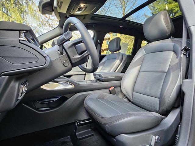 new 2025 Lincoln Nautilus car, priced at $60,224