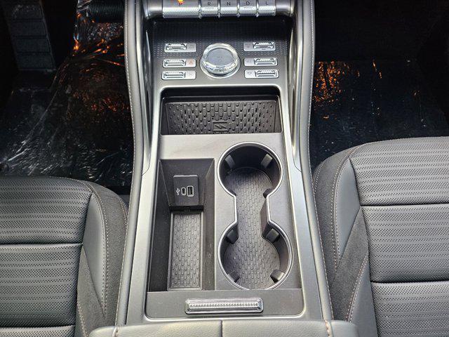 new 2025 Lincoln Nautilus car, priced at $60,224