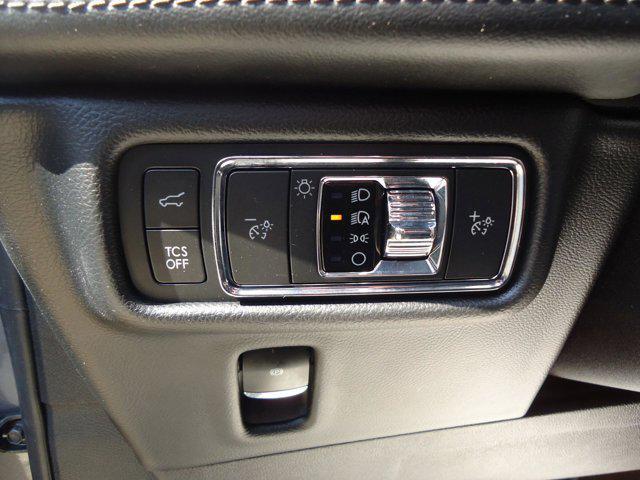used 2021 Lincoln Nautilus car, priced at $29,900