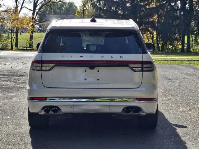 new 2025 Lincoln Aviator car, priced at $90,170