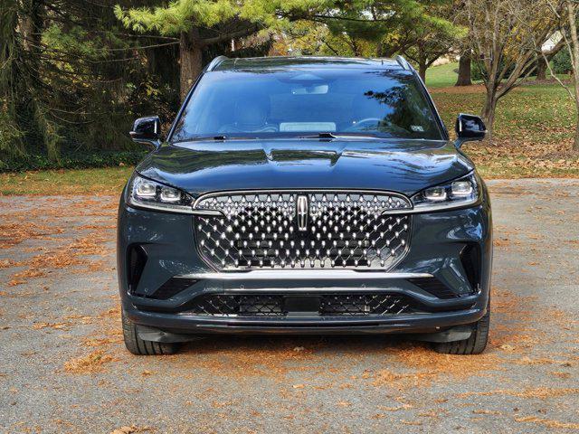 new 2025 Lincoln Aviator car, priced at $91,875