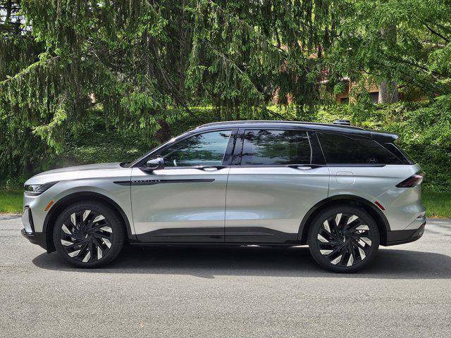 new 2025 Lincoln Nautilus car, priced at $59,513