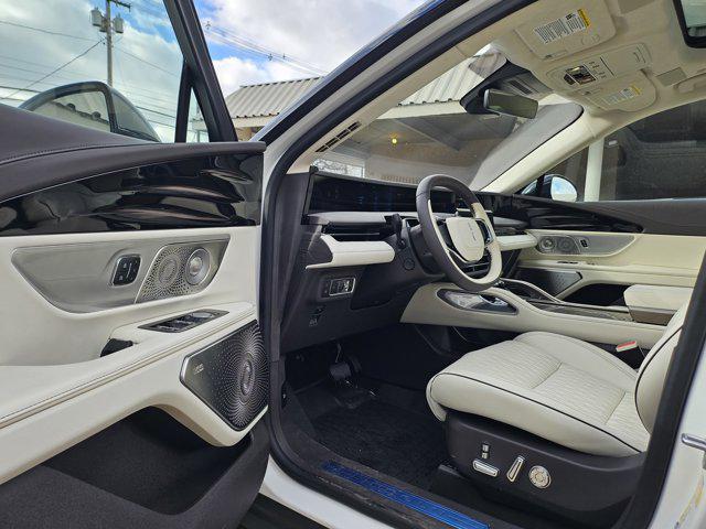 new 2026 Lincoln Nautilus car, priced at $83,390