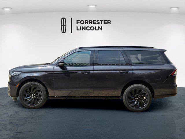 new 2025 Lincoln Navigator car, priced at $107,125