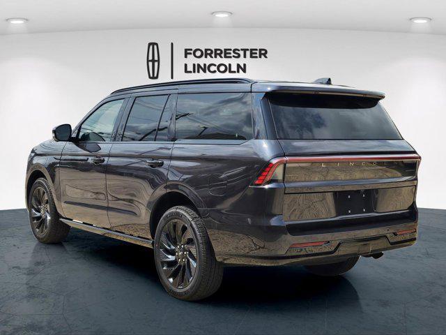 new 2025 Lincoln Navigator car, priced at $107,125