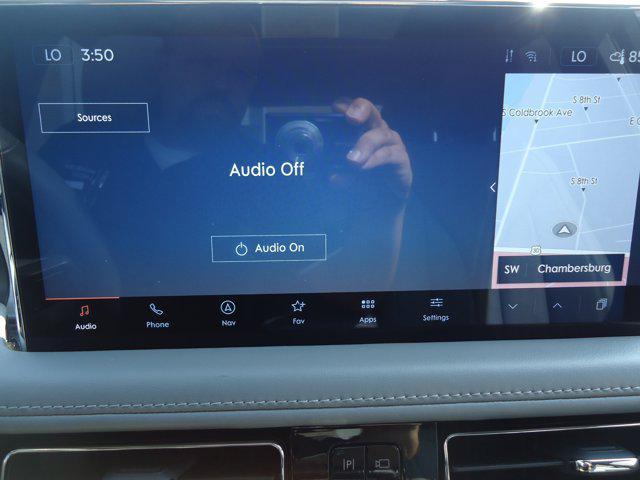 used 2022 Lincoln Nautilus car, priced at $38,900