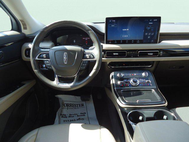 used 2022 Lincoln Nautilus car, priced at $41,900