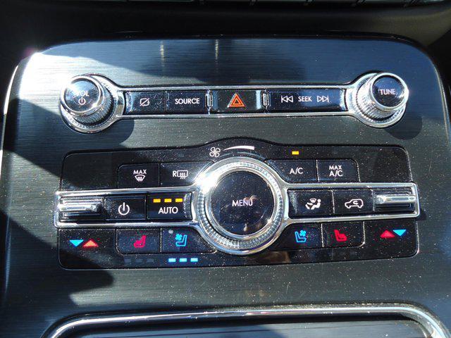 used 2022 Lincoln Nautilus car, priced at $41,900