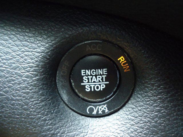 used 2019 Jeep Cherokee car, priced at $18,000