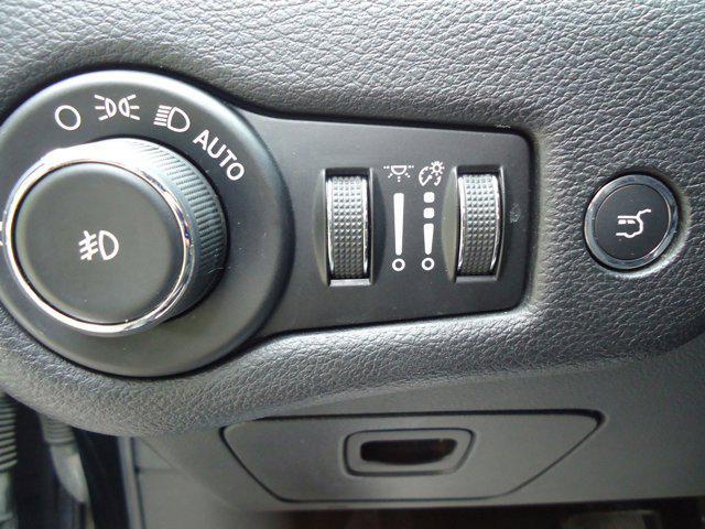 used 2019 Jeep Cherokee car, priced at $18,000