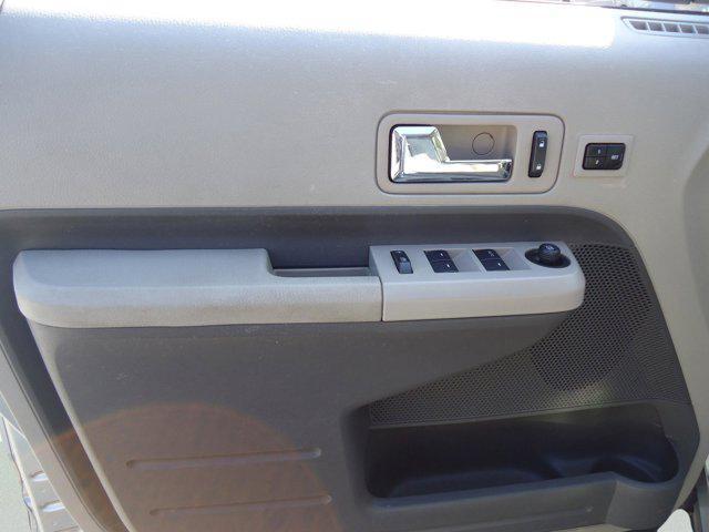 used 2007 Ford Edge car, priced at $7,900