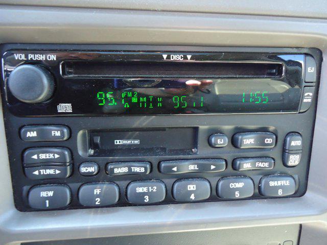 used 2002 Mercury Villager car, priced at $7,900