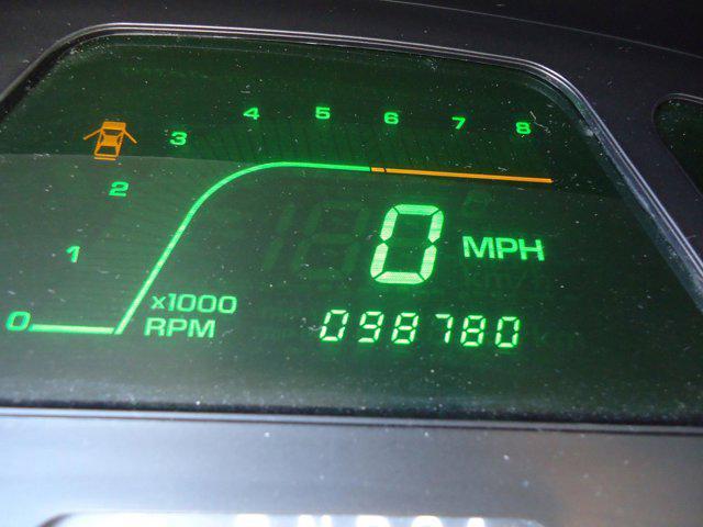 used 2002 Mercury Villager car, priced at $7,900