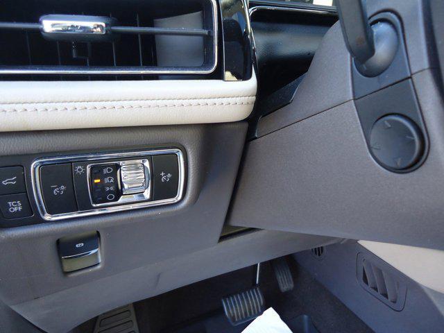 used 2023 Lincoln Nautilus car, priced at $43,900