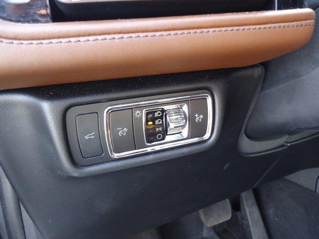 used 2023 Lincoln Aviator car, priced at $45,500