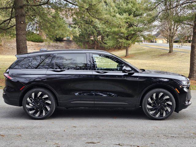 new 2025 Lincoln Nautilus car, priced at $65,600