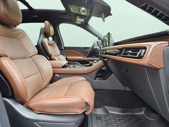 new 2025 Lincoln Aviator car, priced at $75,000