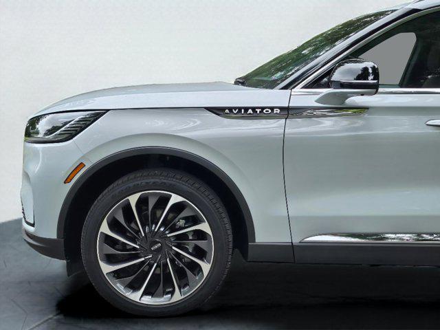 new 2025 Lincoln Aviator car, priced at $75,000