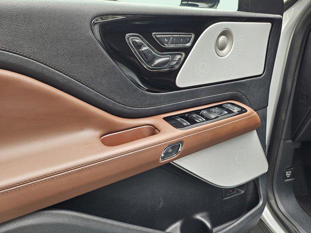new 2025 Lincoln Aviator car, priced at $75,000