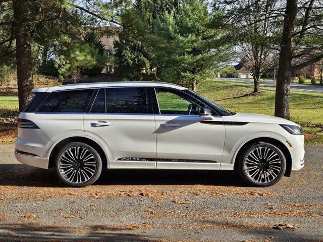 new 2025 Lincoln Aviator car, priced at $90,625