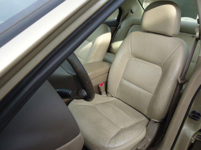 used 2000 Mercury Sable car, priced at $6,900