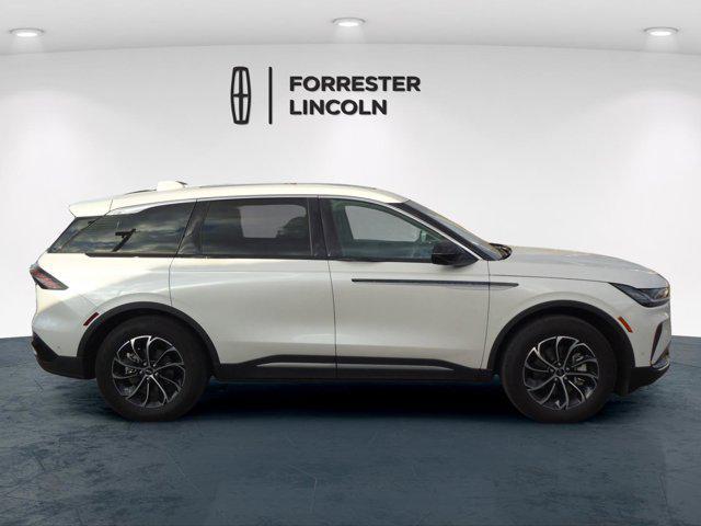 used 2024 Lincoln Nautilus car, priced at $46,900