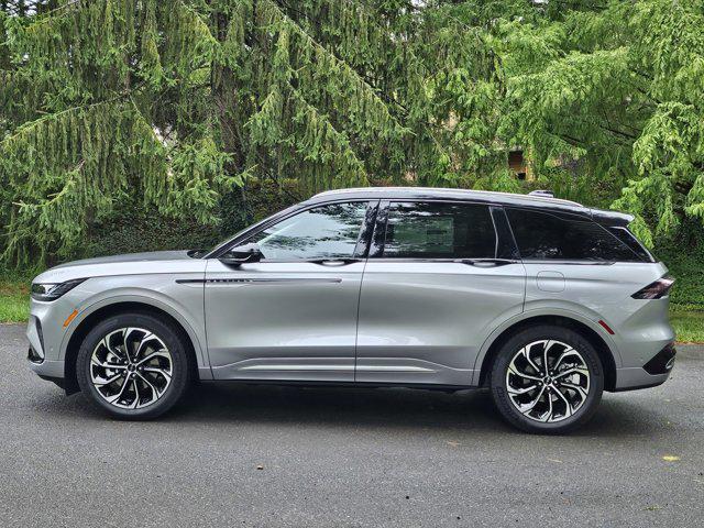 new 2024 Lincoln Nautilus car, priced at $60,800