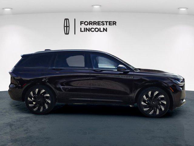 new 2025 Lincoln Nautilus car, priced at $68,900