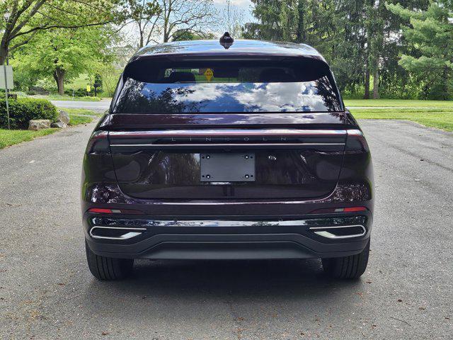 new 2025 Lincoln Nautilus car, priced at $56,285