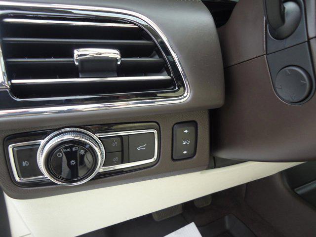 used 2021 Lincoln Navigator car, priced at $39,900