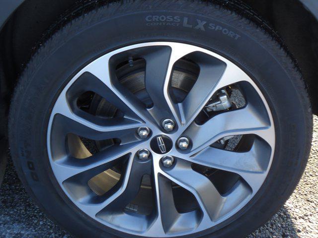 used 2022 Lincoln Nautilus car, priced at $36,900