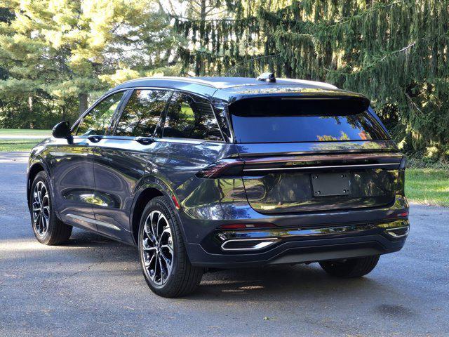 new 2024 Lincoln Nautilus car, priced at $61,875