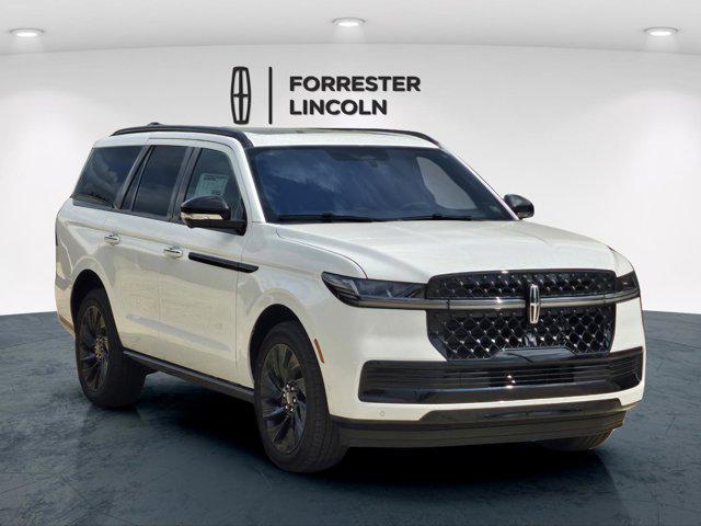 new 2025 Lincoln Navigator car, priced at $107,125