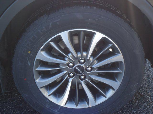 used 2022 Lincoln Nautilus car, priced at $29,900