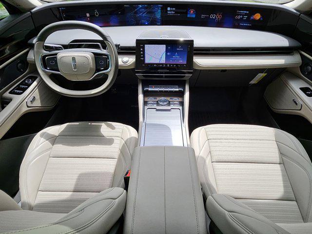 new 2025 Lincoln Nautilus car, priced at $58,201