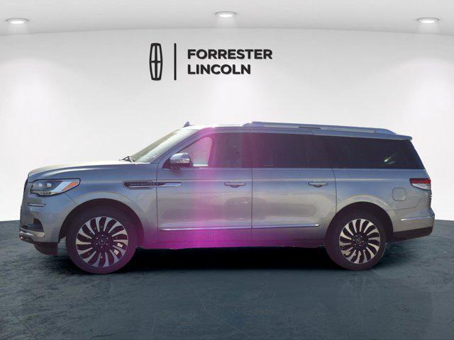 used 2022 Lincoln Navigator car, priced at $62,900