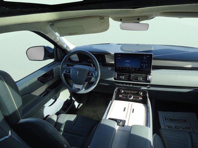 used 2022 Lincoln Navigator car, priced at $62,900