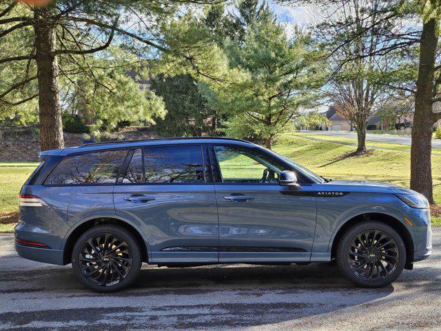 new 2025 Lincoln Aviator car, priced at $78,265