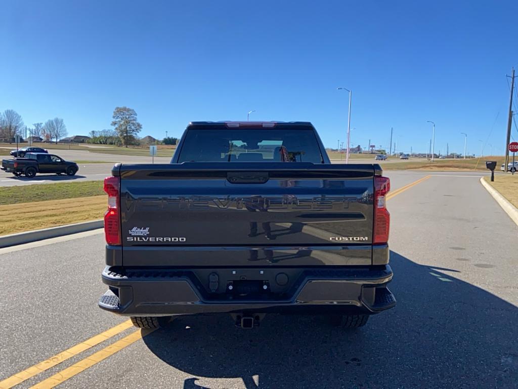 used 2022 Chevrolet Silverado 1500 car, priced at $37,118