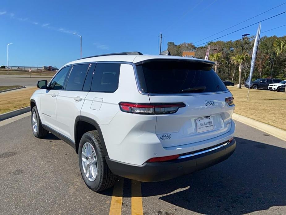 new 2025 Jeep Grand Cherokee L car, priced at $38,003