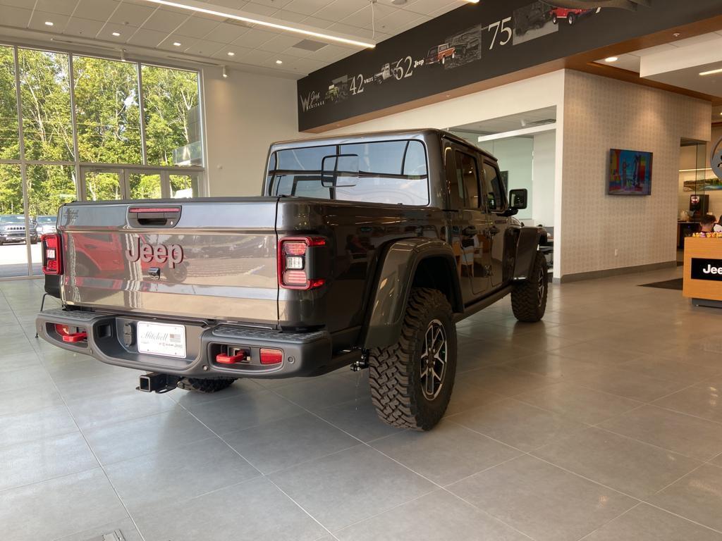 new 2024 Jeep Gladiator car, priced at $67,603