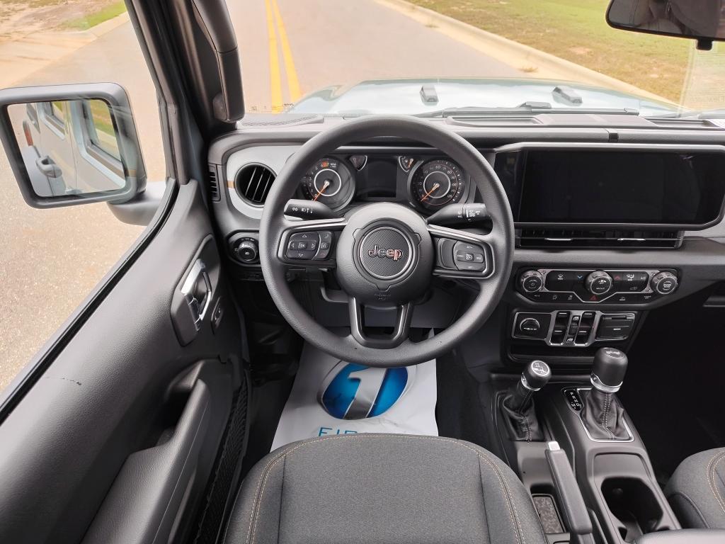 new 2026 Jeep Wrangler car, priced at $40,611