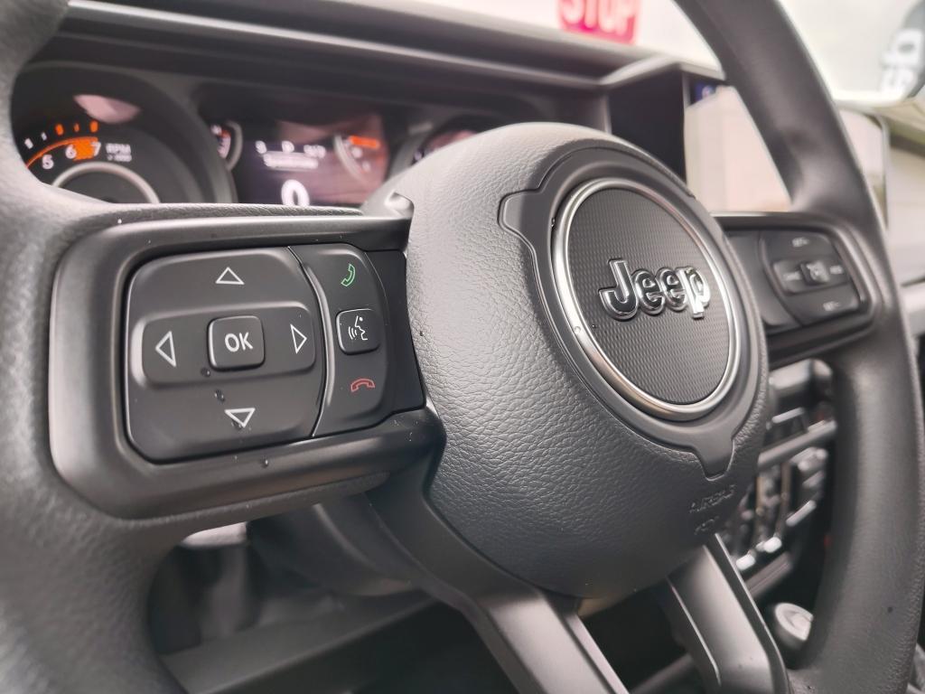 new 2026 Jeep Wrangler car, priced at $40,611