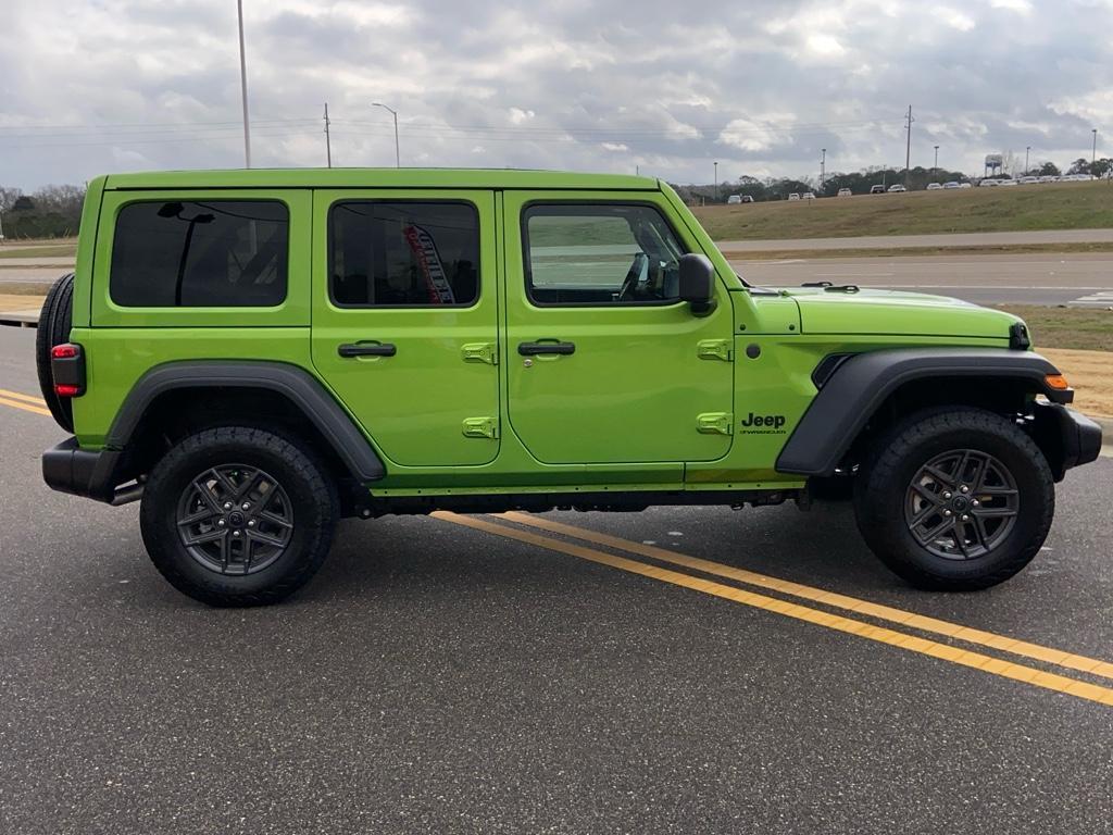 new 2025 Jeep Wrangler car, priced at $49,626