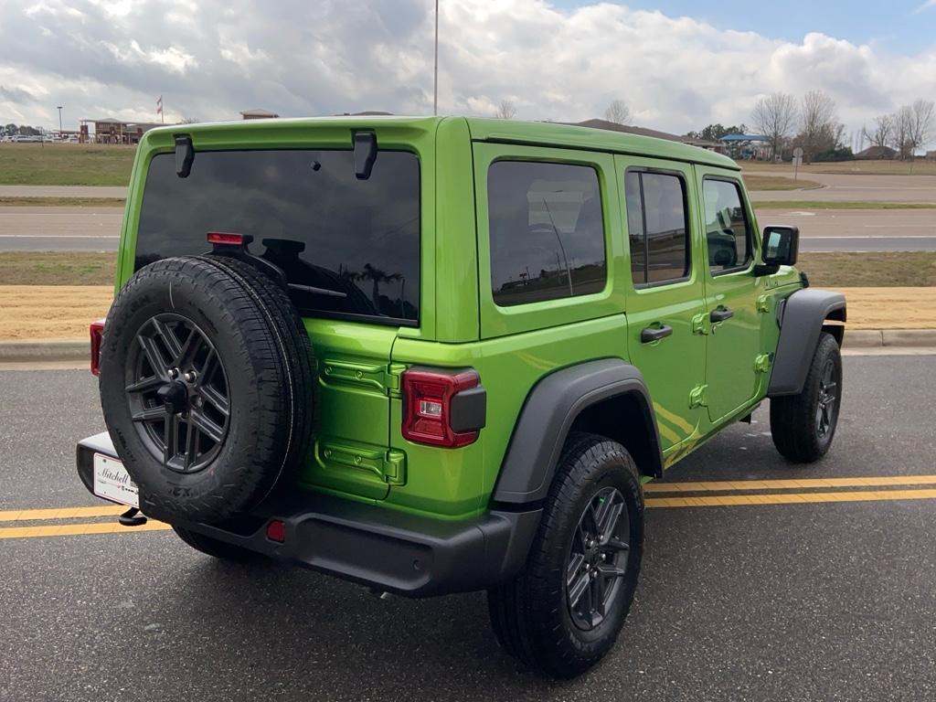 new 2025 Jeep Wrangler car, priced at $49,626